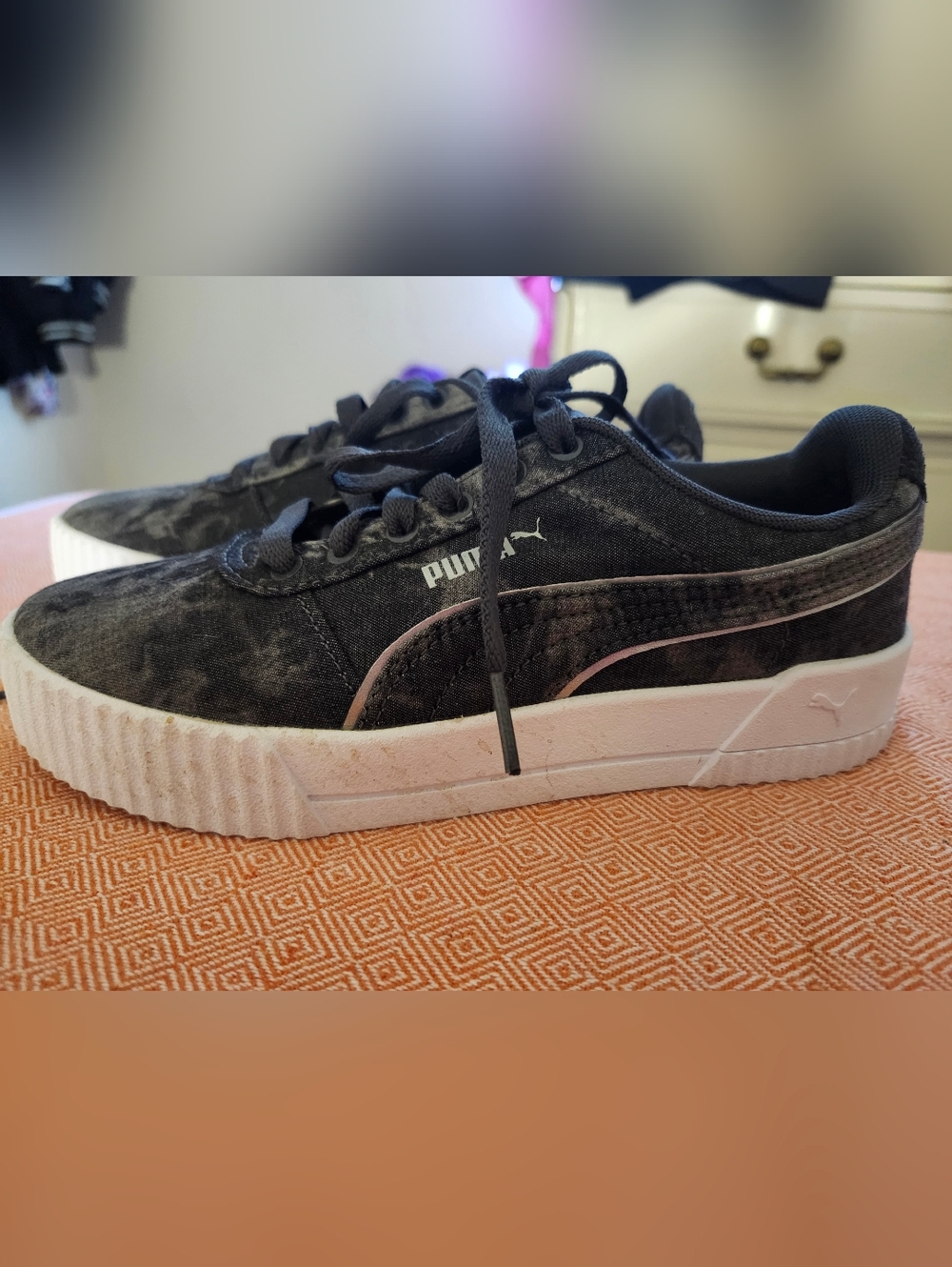 Puma Black & White Low-Top Lace-Up Sneakers